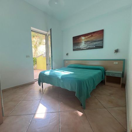 Argeste Club Vacanze เวียสเต ภายนอก รูปภาพ