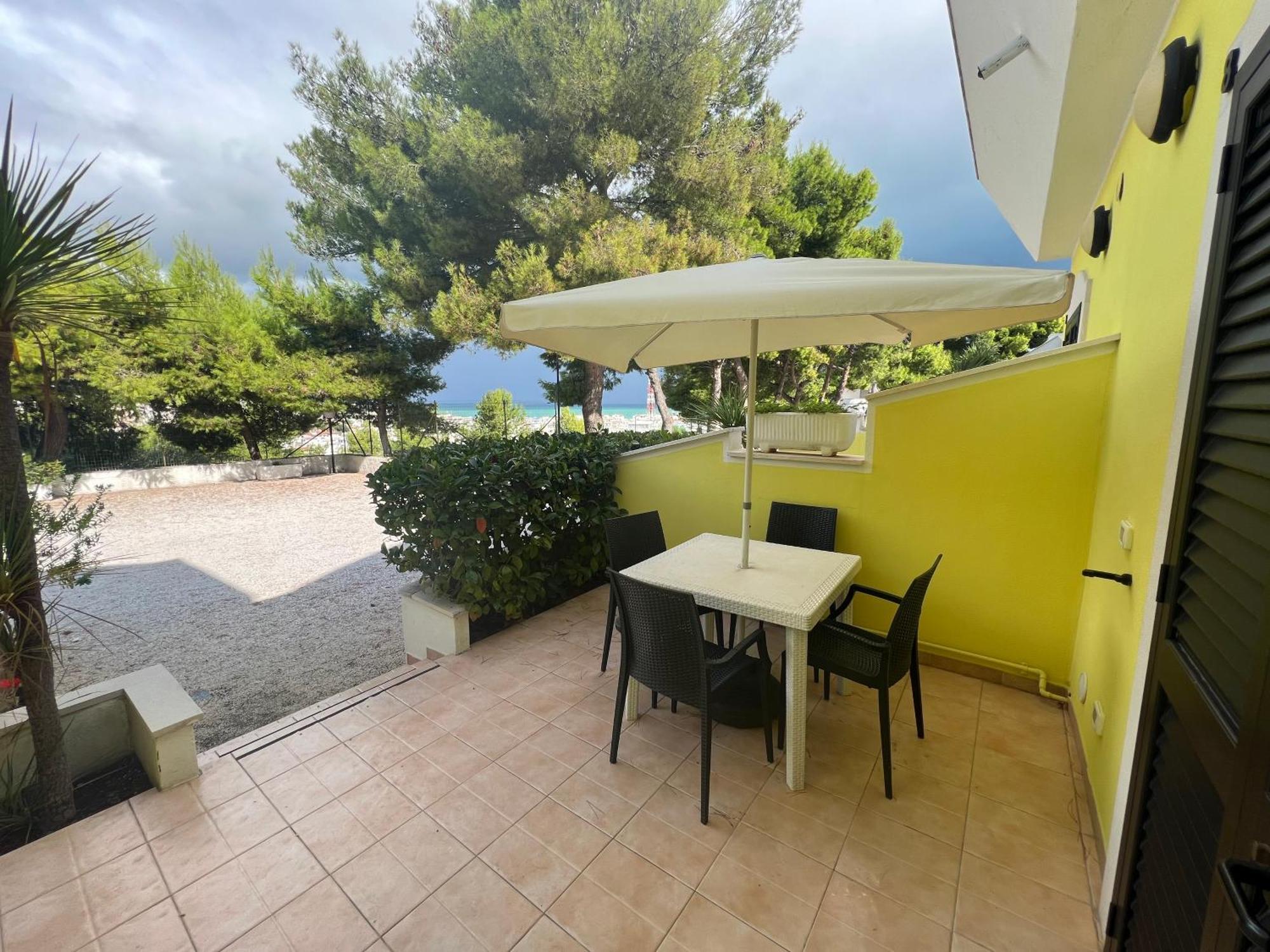 Argeste Club Vacanze เวียสเต ภายนอก รูปภาพ