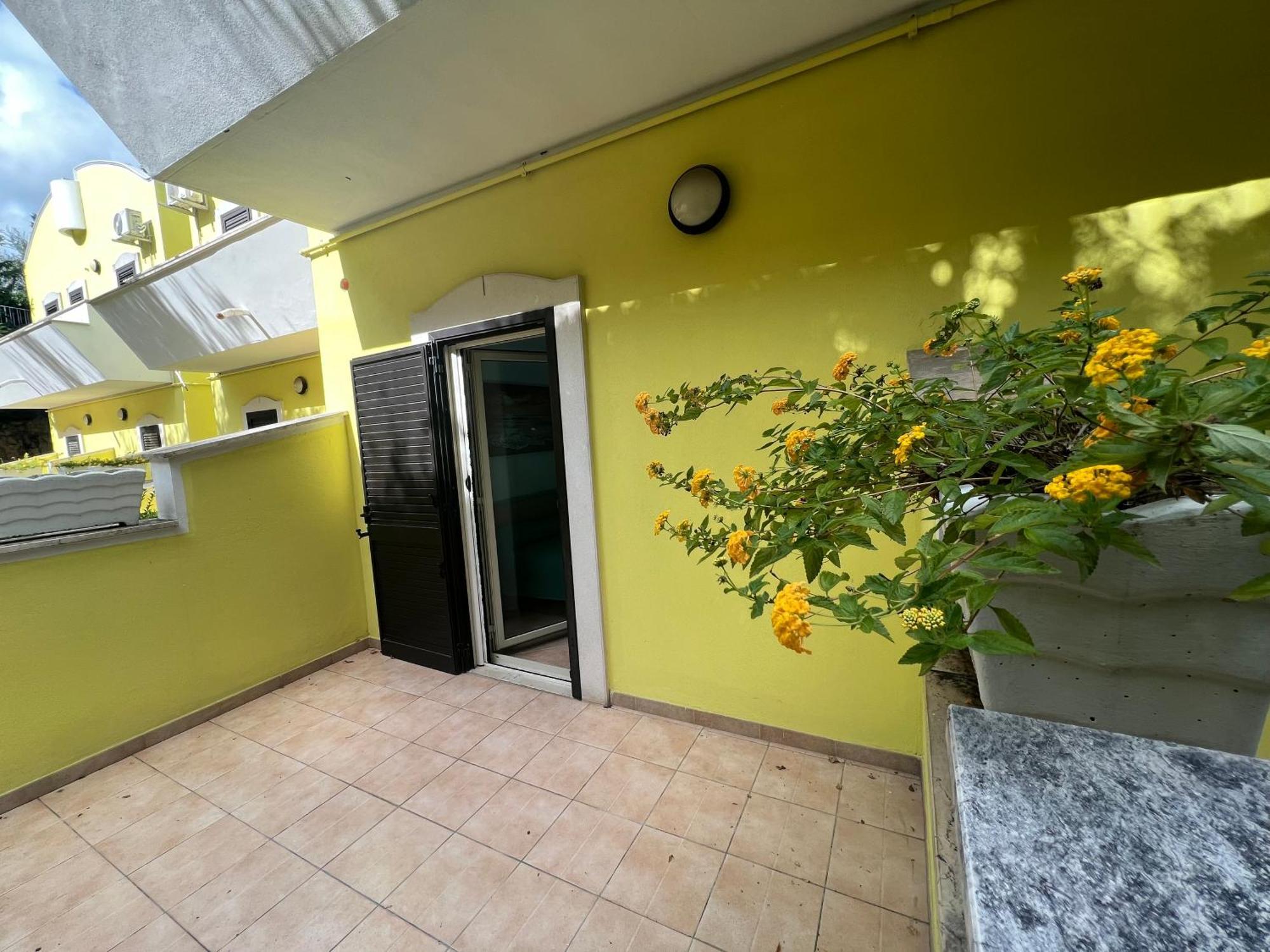 Argeste Club Vacanze เวียสเต ภายนอก รูปภาพ